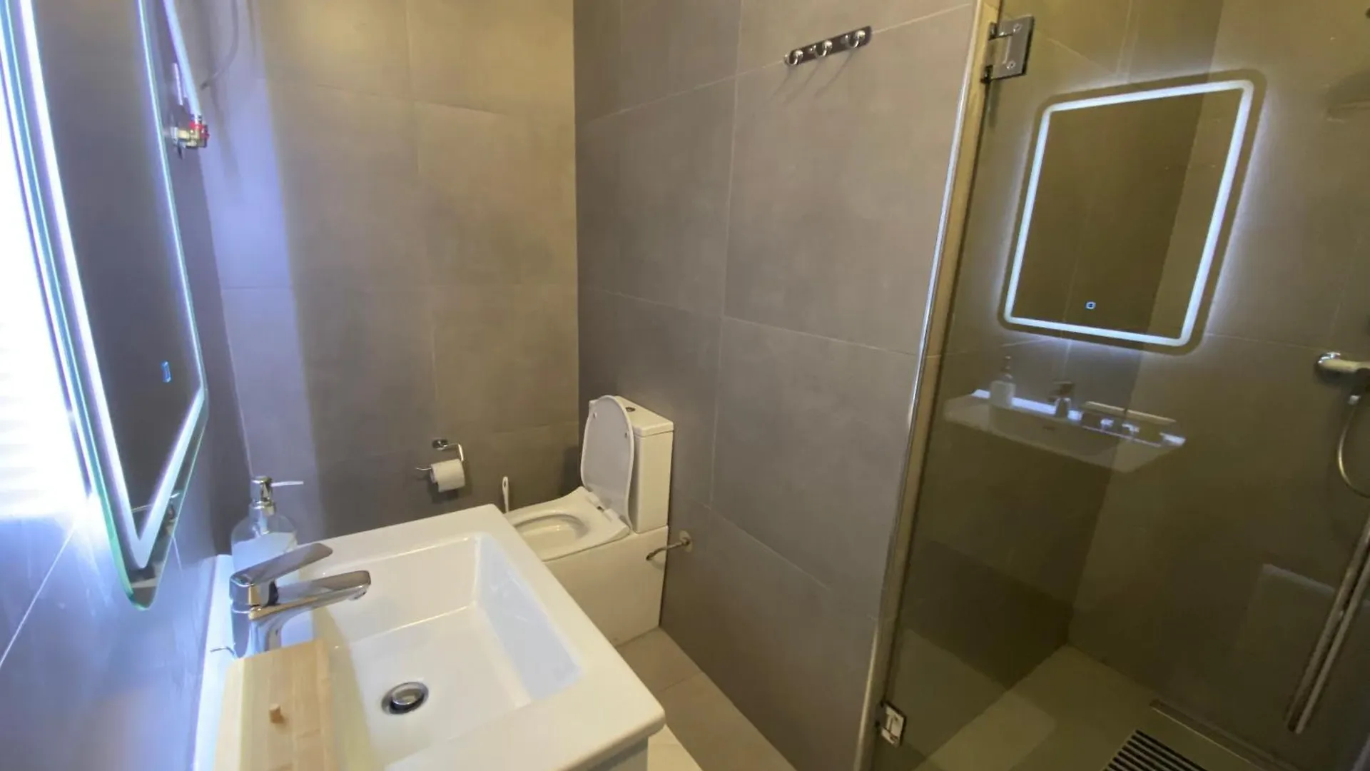 شقة فندقية Avenue Apartment 05 تيرانا